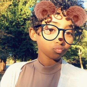 Meet your Posher, Anab